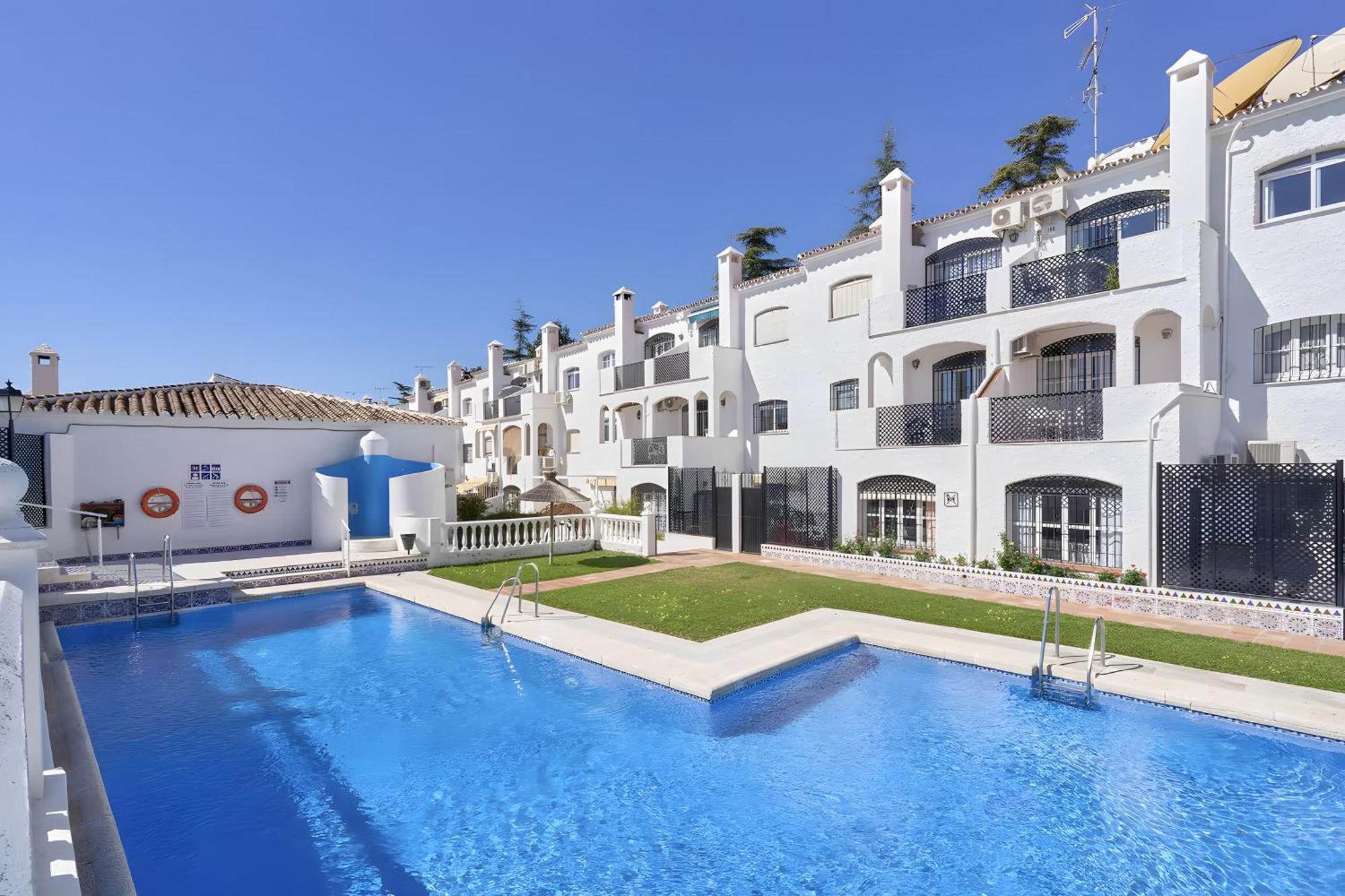 ネルハ Casa Lena Town House With Poolヴィラ エクステリア 写真