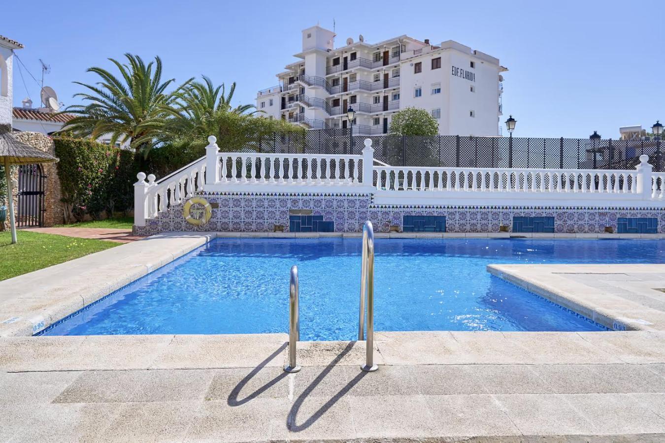 ネルハ Casa Lena Town House With Poolヴィラ エクステリア 写真